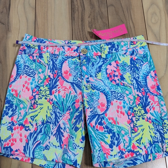 NWT! Lilly Pulitzer Bay Ave Shorts Multi Mermaids Cove Size 2 - Picture 11 of 14